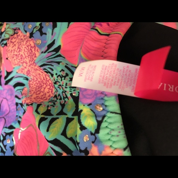 SOLD Victoria’s Secret Bandeau Swim Bikini Bra Top - Picture 4 of 4